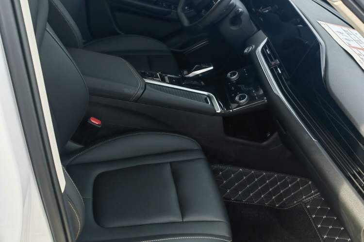 Used Bestune B70 2022 Third Generation 1.5T Automatic Premium Edition Interior 1