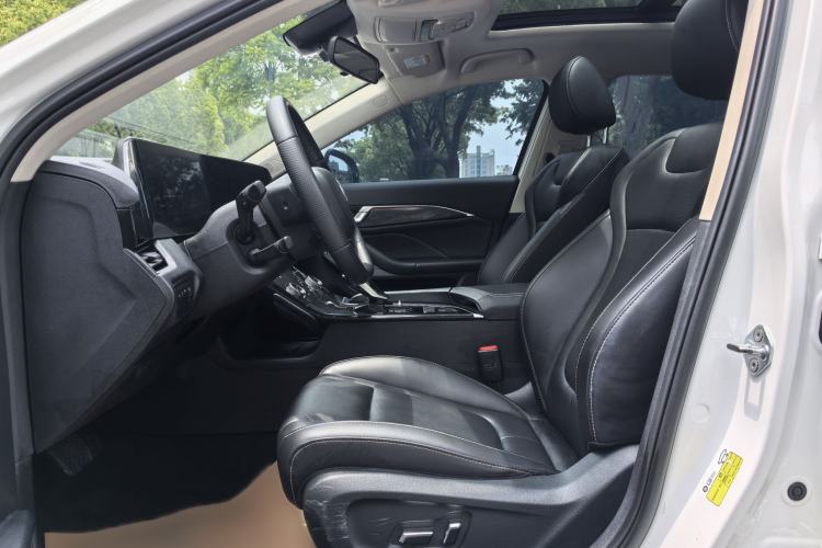 Used Bestune B70 2022 Third Generation 1.5T Automatic Enjoyment Version Interior 1