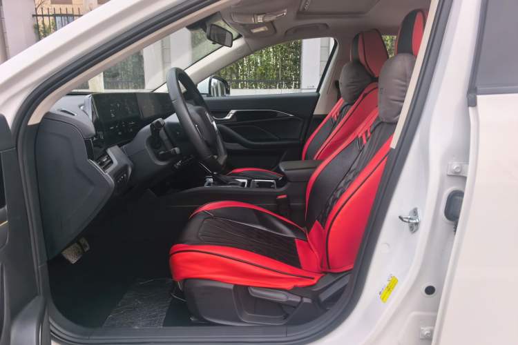 Used Bestune B70 2022 Third Generation 1.5T Automatic Enjoyment Version Interior 2