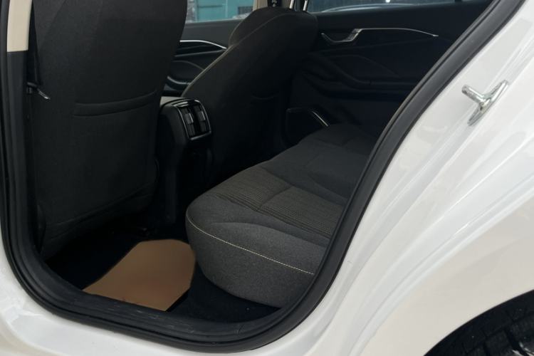 Used Bestune B70 2022 Third Generation 1.5T Automatic Enjoyment Version Interior 2