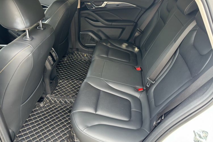 Used Bestune B70 2022 Third Generation 1.5T Automatic Enjoyment Version Interior 3