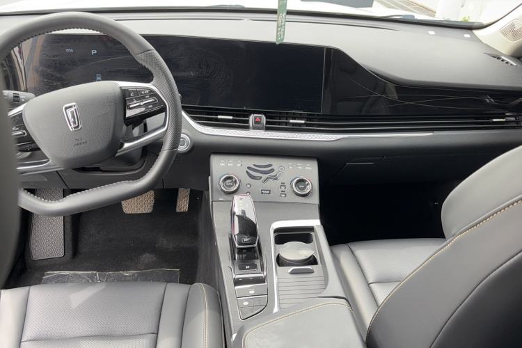 Used Bestune B70 2022 Third Generation 1.5T Automatic Enjoyment Version Interior 5