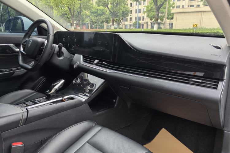 Used Bestune B70 2022 Third Generation 1.5T Automatic Enjoyment Version Interior 8
