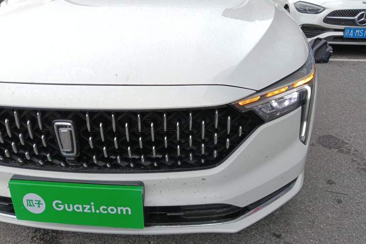Used Bestune B70 2022 Third Generation 1.5T Automatic Enjoyment Version Left Front Headlight