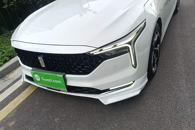 Used Bestune B70 2022 Third Generation 1.5T Automatic Premium Edition Left Front Headlight