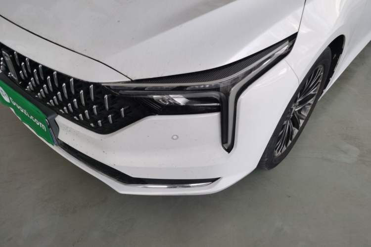 Used Bestune B70 2022 Third Generation 1.5T Automatic Premium Edition Left Front Headlight