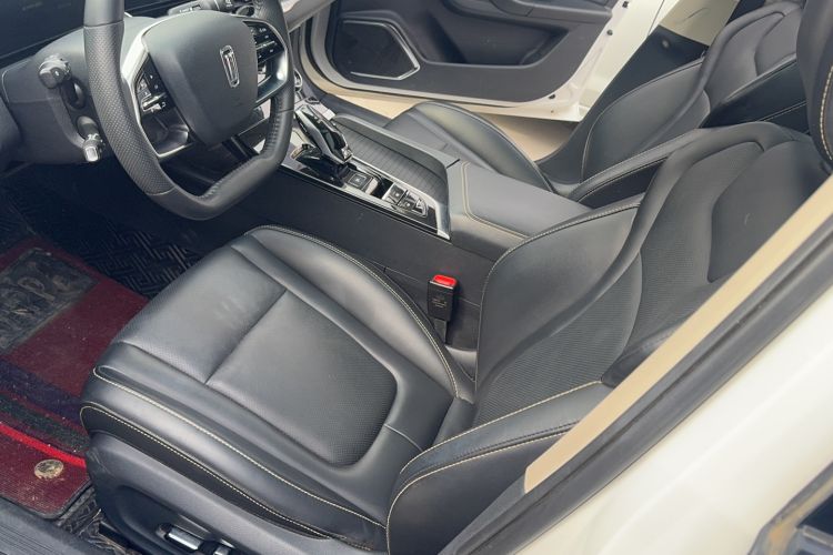 Used Bestune B70 2022 Third Generation 1.5T Automatic Premium Edition Left Front Seat