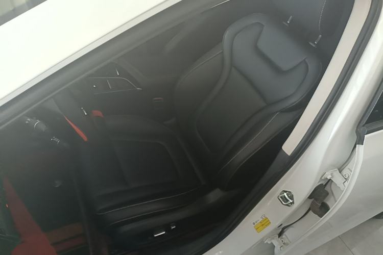 Used Bestune B70 2022 Third Generation 1.5T Automatic Enjoyment Version Left Front Seat