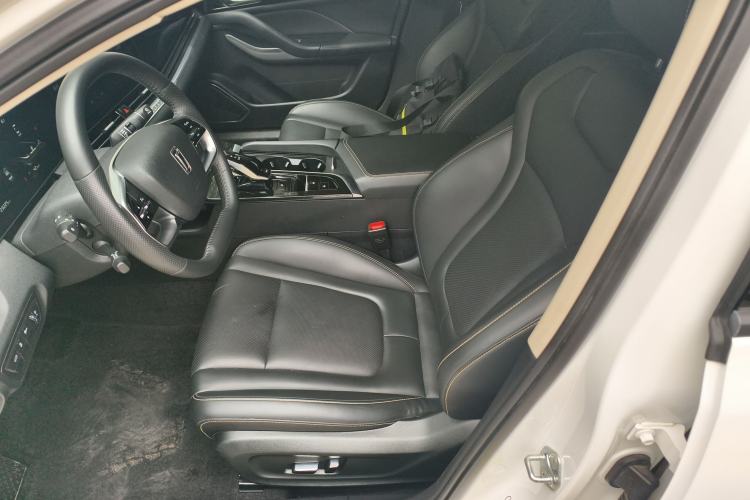 Used Bestune B70 2022 Third Generation 1.5T Automatic Enjoyment Version Left Front Seat