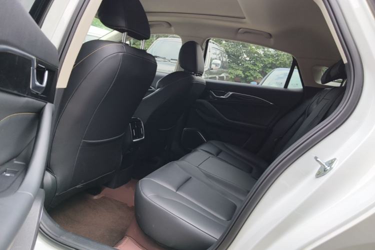Used Bestune B70 2022 Third Generation 1.5T Automatic Enjoyment Version Left Rear Seat