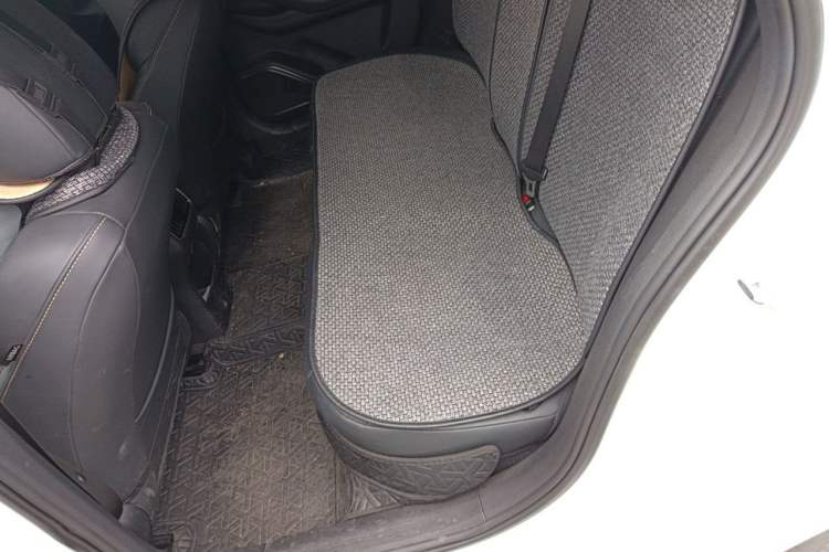 Used Bestune B70 2022 Third Generation 1.5T Automatic Enjoyment Version Left Rear Seat