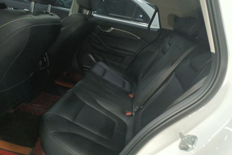 Used Bestune B70 2022 Third Generation 1.5T Automatic Enjoyment Version Left Rear Seat