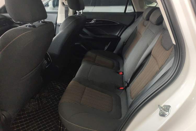 Used Bestune B70 2022 Third Generation 1.5T Automatic Enjoyment Version Left Rear Seat