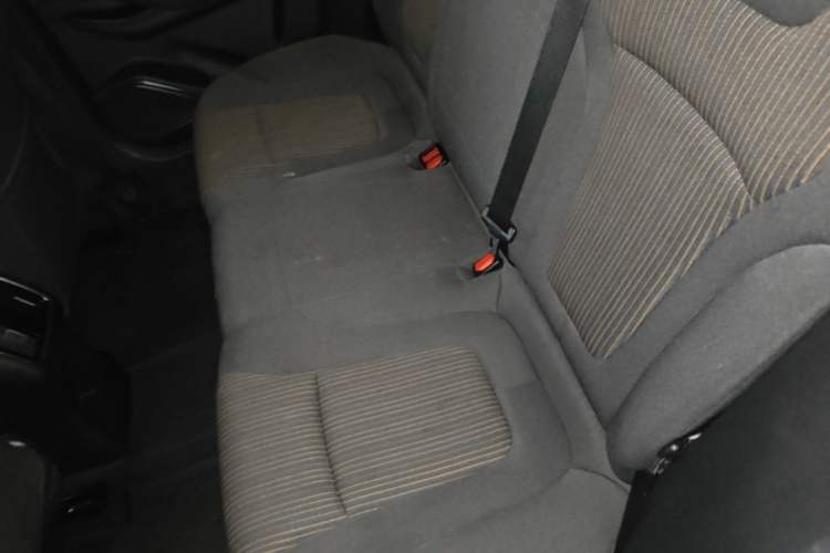 Used Bestune B70 2022 Third Generation 1.5T Automatic Enjoyment Version Left Rear Seat