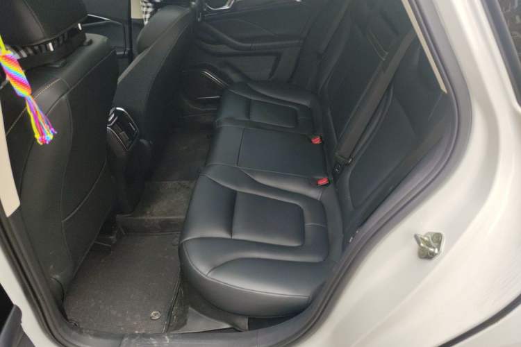 Used Bestune B70 2022 Third Generation 1.5T Automatic Premium Edition Left Rear Seat