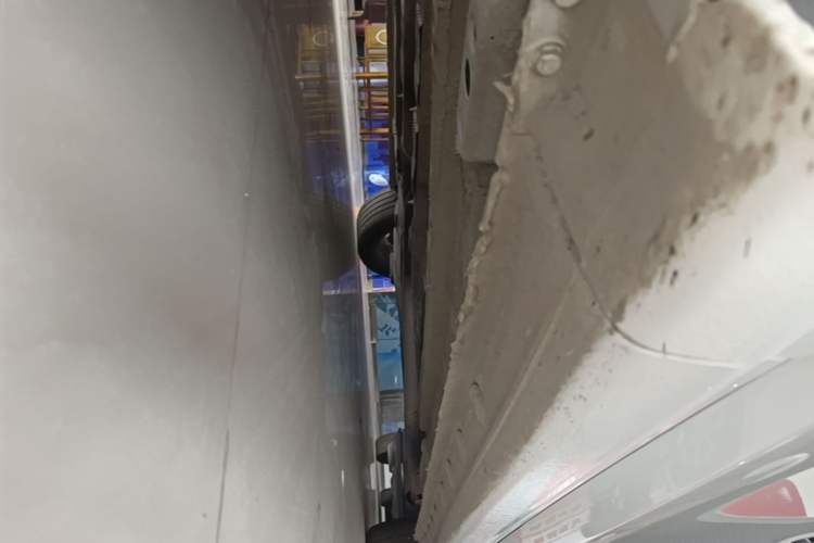 Used Bestune B70 2022 Third Generation 1.5T Automatic Enjoyment Version Left Side Sill