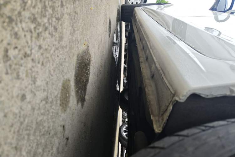 Used Bestune B70 2022 Third Generation 1.5T Automatic Enjoyment Version Left Side Sill