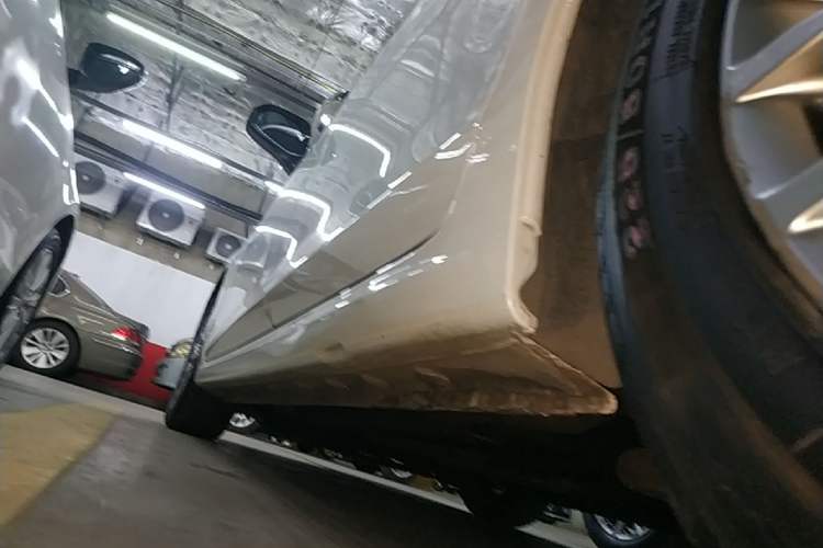 Used Bestune B70 2022 Third Generation 1.5T Automatic Enjoyment Version Left Side Sill