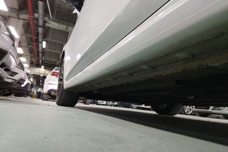 Used Bestune B70 2022 Third Generation 1.5T Automatic Enjoyment Version Left Side Sill