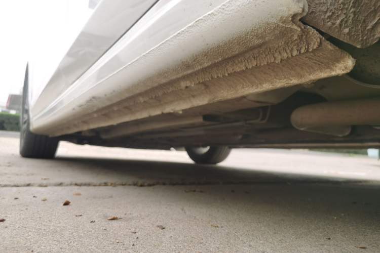 Used Bestune B70 2022 Third Generation 1.5T Automatic Premium Edition Left Side Sill