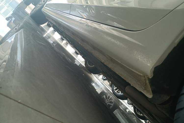Used Bestune B70 2022 Third Generation 1.5T Automatic Enjoyment Version Left Side Sill