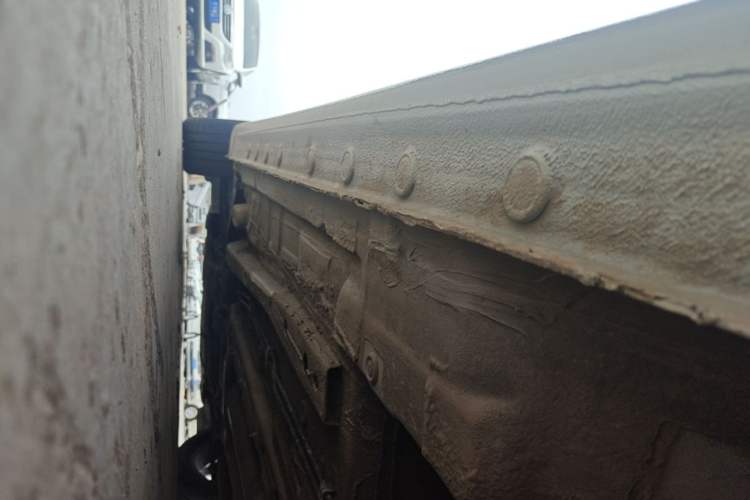 Used Bestune B70 2022 Third Generation 1.5T Automatic Enjoyment Version Left Side Sill