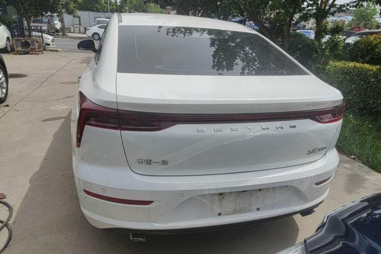 Used Bestune B70 2022 Third Generation 1.5T Automatic Enjoyment Version Rear