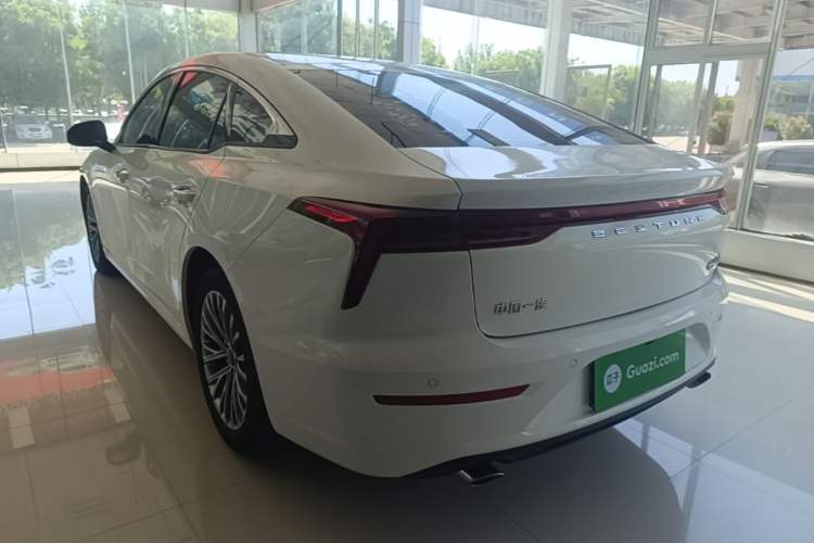 Used Bestune B70 2022 Third Generation 1.5T Automatic Enjoyment Version Rear Left 45 Deg