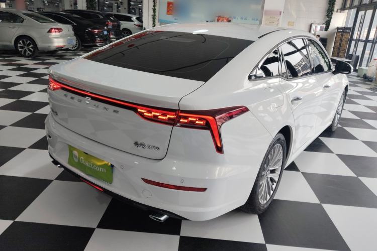 Used Bestune B70 2022 Third Generation 1.5T Automatic Enjoyment Version Rear Right 45 Deg