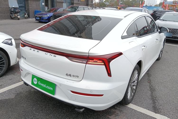 Used Bestune B70 2022 Third Generation 1.5T Automatic Enjoyment Version Rear Right 45 Deg