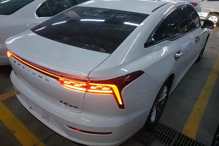 Used Bestune B70 2022 Third Generation 1.5T Automatic Enjoyment Version Rear Right 45 Deg