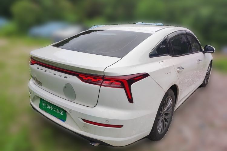 Used Bestune B70 2022 Third Generation 1.5T Automatic Enjoyment Version Rear Right 45 Deg