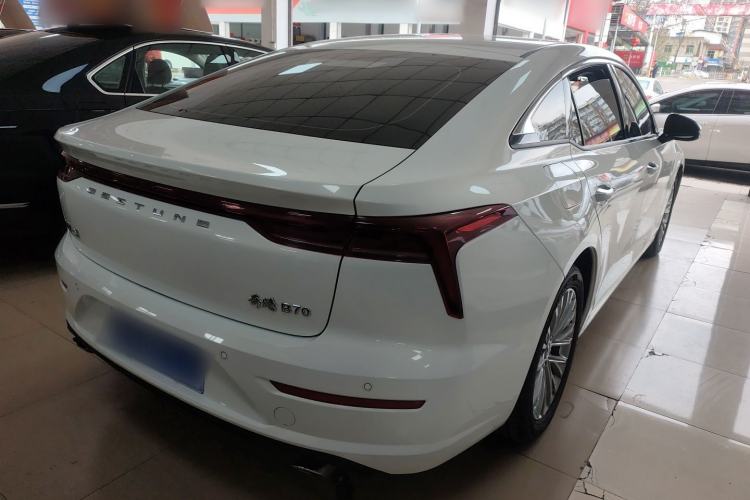 Used Bestune B70 2022 Third Generation 1.5T Automatic Enjoyment Version Rear Right 45 Deg