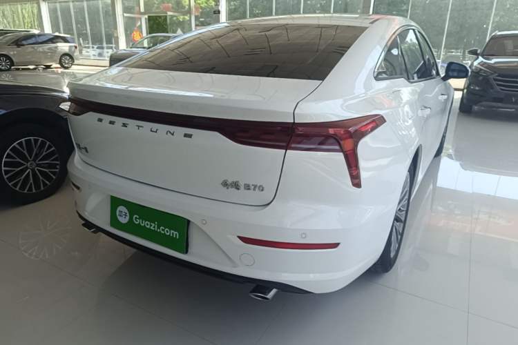 Used Bestune B70 2022 Third Generation 1.5T Automatic Enjoyment Version Rear Right 45 Deg