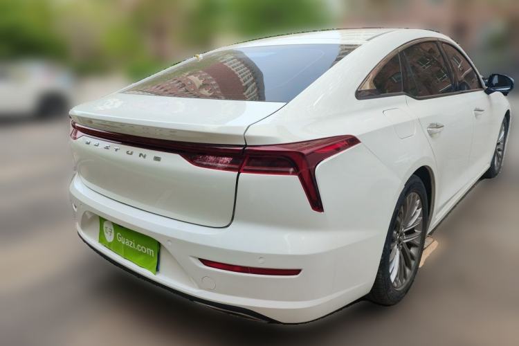 Used Bestune B70 2022 Third Generation 1.5T Automatic Premium Edition Rear Right 45 Deg