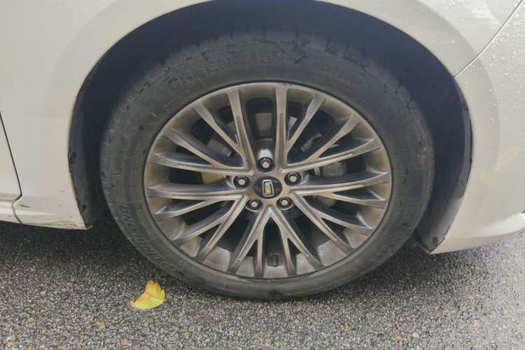 Used Bestune B70 2022 Third Generation 1.5T Automatic Premium Edition Right Front Wheel Hub