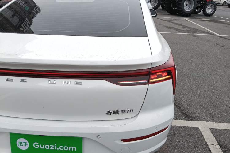 Used Bestune B70 2022 Third Generation 1.5T Automatic Enjoyment Version Right Rear Taillight