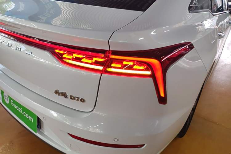Used Bestune B70 2022 Third Generation 1.5T Automatic Enjoyment Version Right Rear Taillight