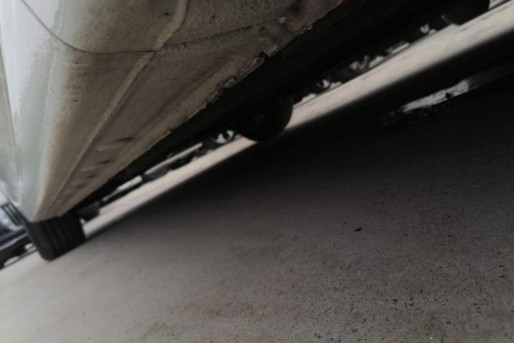 Used Bestune B70 2022 Third Generation 1.5T Automatic Enjoyment Version Right Side Sill