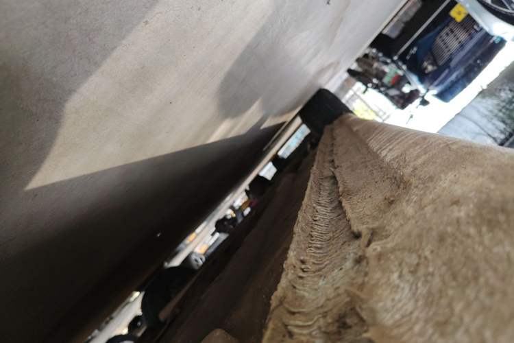 Used Bestune B70 2022 Third Generation 2.0T Automatic Premium Edition Right Side Sill