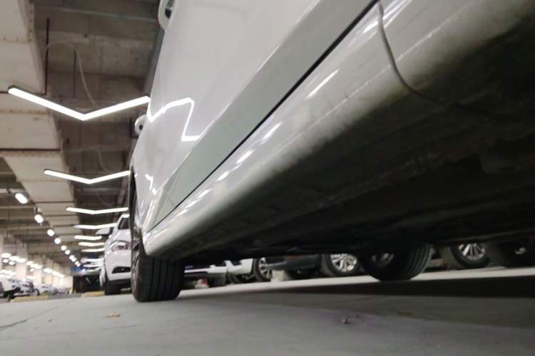 Used Bestune B70 2022 Third Generation 1.5T Automatic Enjoyment Version Right Side Sill
