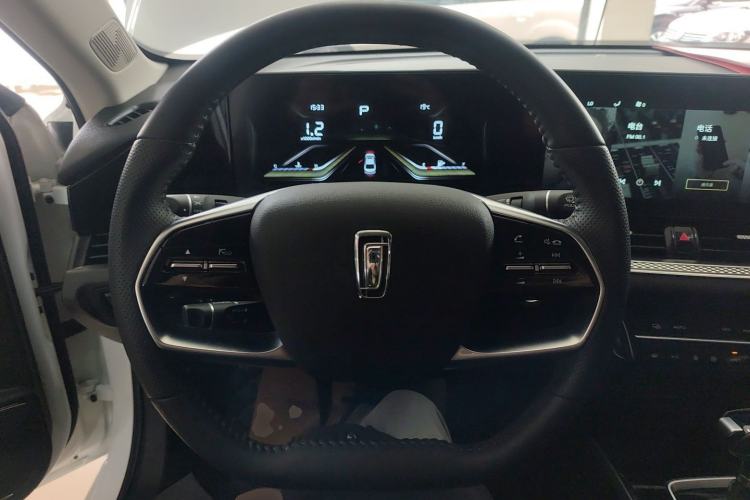 Used Bestune B70 2022 Third Generation 1.5T Automatic Enjoyment Version Steering Wheel