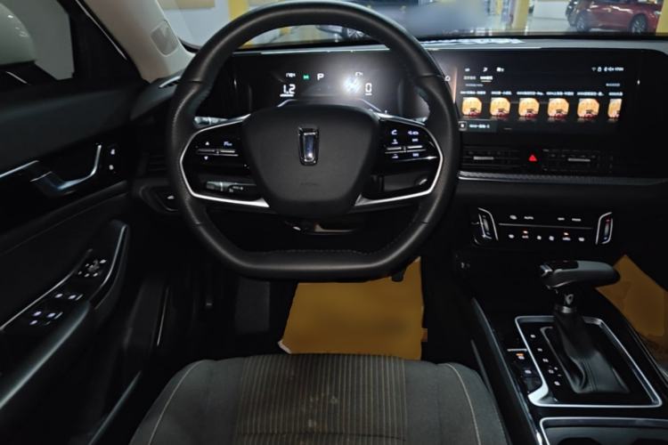 Used Bestune B70 2022 Third Generation 1.5T Automatic Enjoyment Version Steering Wheel