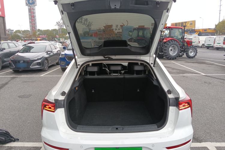 Used Bestune B70 2022 Third Generation 1.5T Automatic Enjoyment Version Trunk