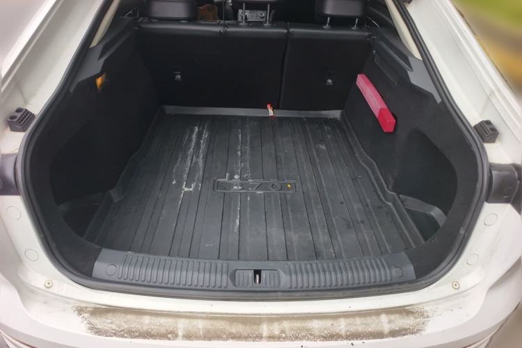 Used Bestune B70 2022 Third Generation 1.5T Automatic Premium Edition Trunk