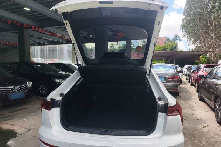 Used Bestune B70 2022 Third Generation 1.5T Automatic Enjoyment Version Trunk