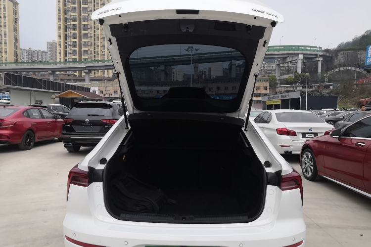 Used Bestune B70 2022 Third Generation 1.5T Automatic Enjoyment Version Trunk