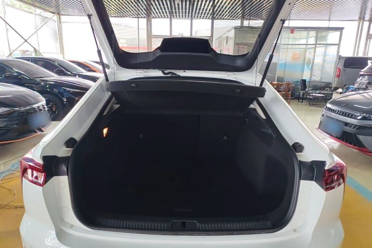 Used Bestune B70 2022 Third Generation 1.5T Automatic Enjoyment Version Trunk