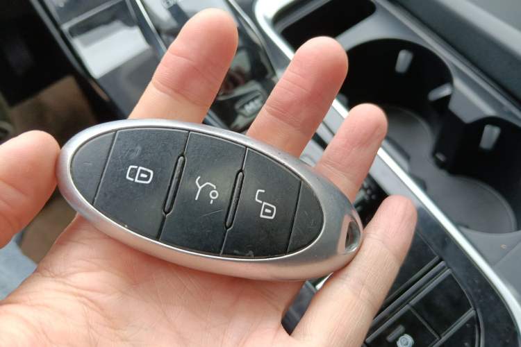 Used Bestune B70 2022 Third Generation 1.5T Automatic Enjoyment Version Vehicle Key
