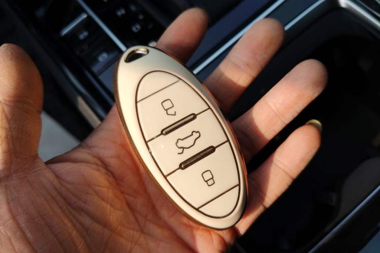 Used Bestune B70 2022 Third Generation 1.5T Automatic Enjoyment Version Vehicle Key